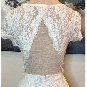 NWT Forever 21 Cream/White Lace Dress - Size Small